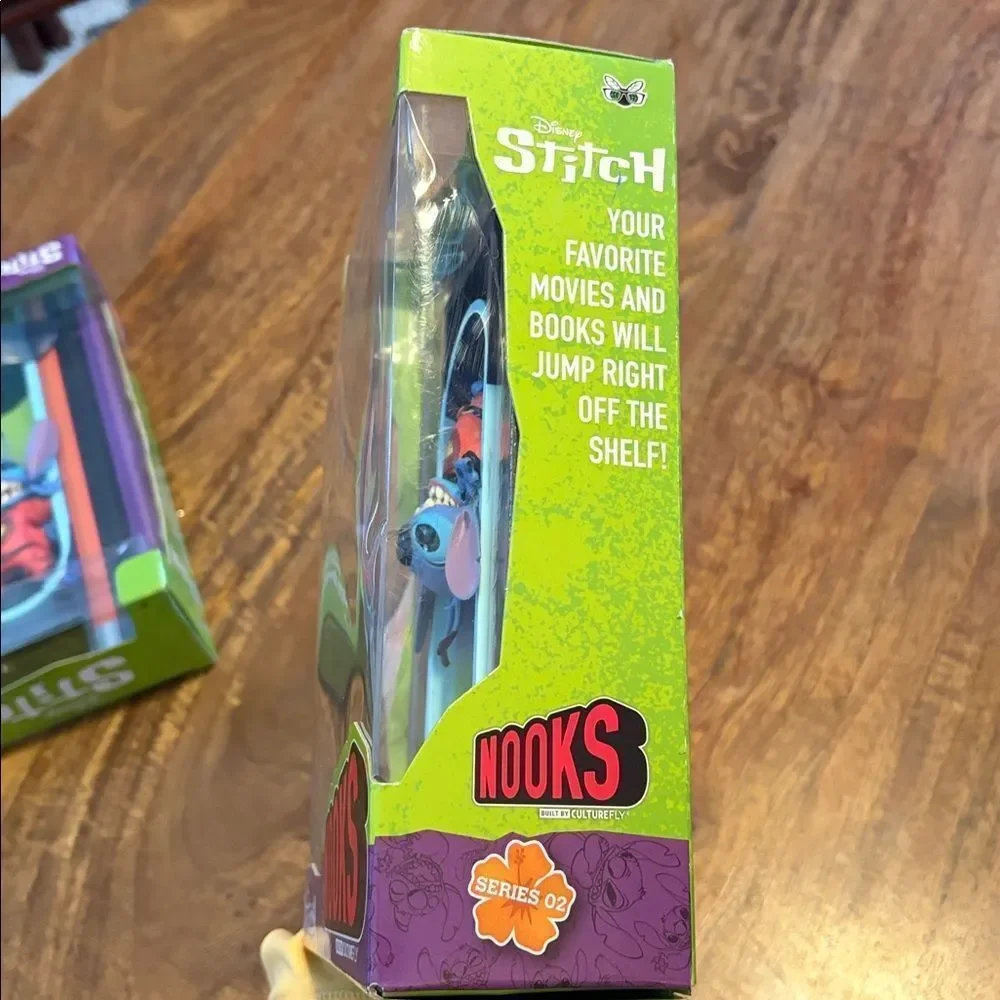 Disney's Lilo & Stitch Book Nook featuring Stitch -Nooks by CultureFly- Series 2
